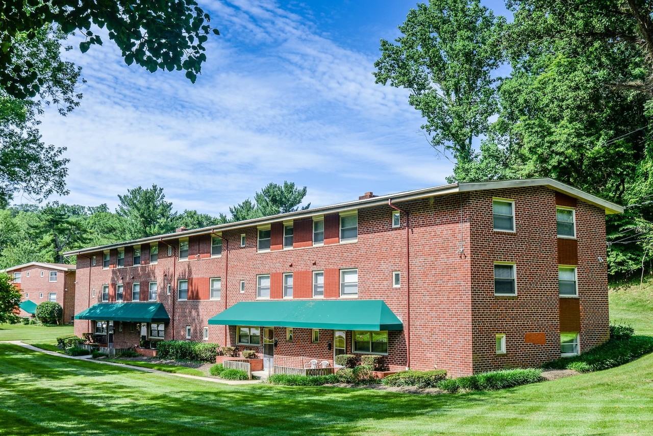 Mt Washington Apartments - Photo 3 of 20