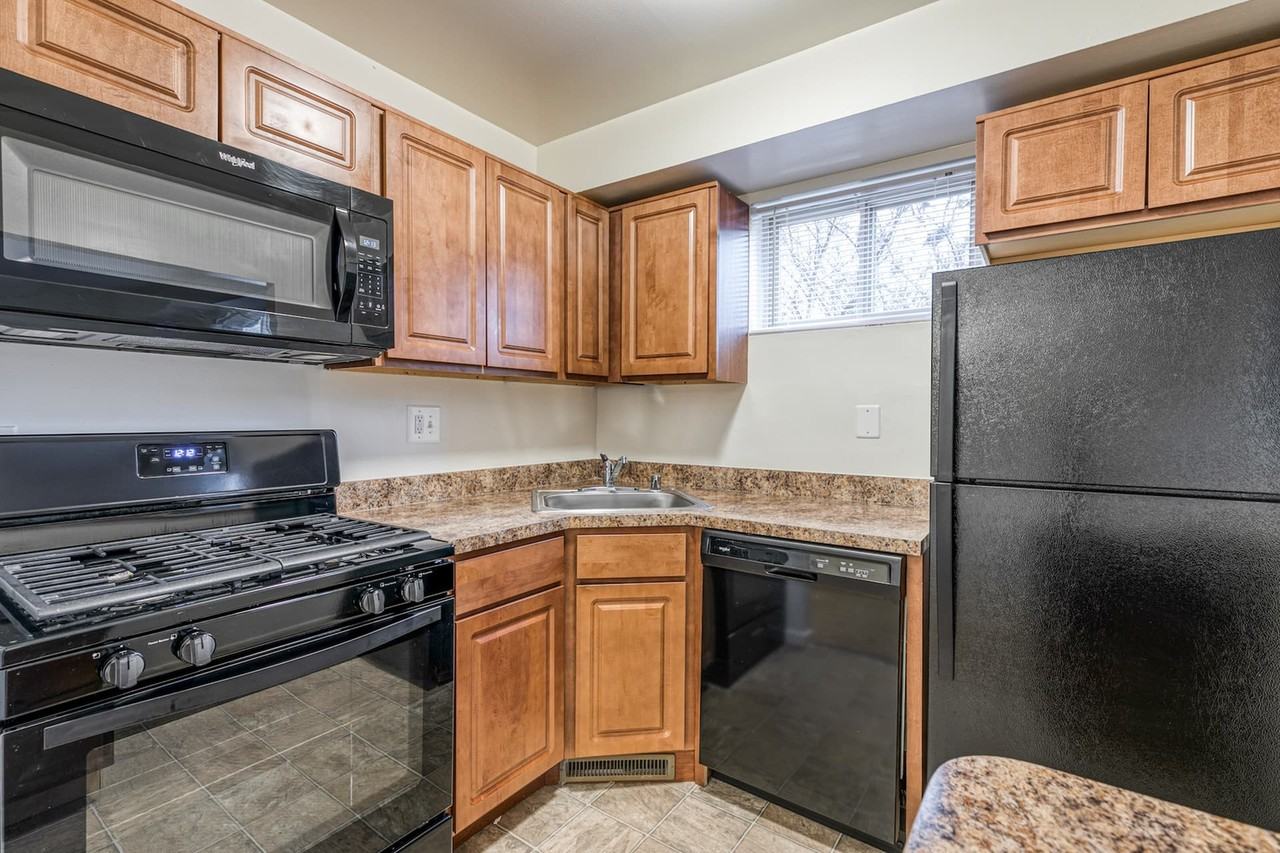 Mt Washington Apartments - Photo 5 of 20