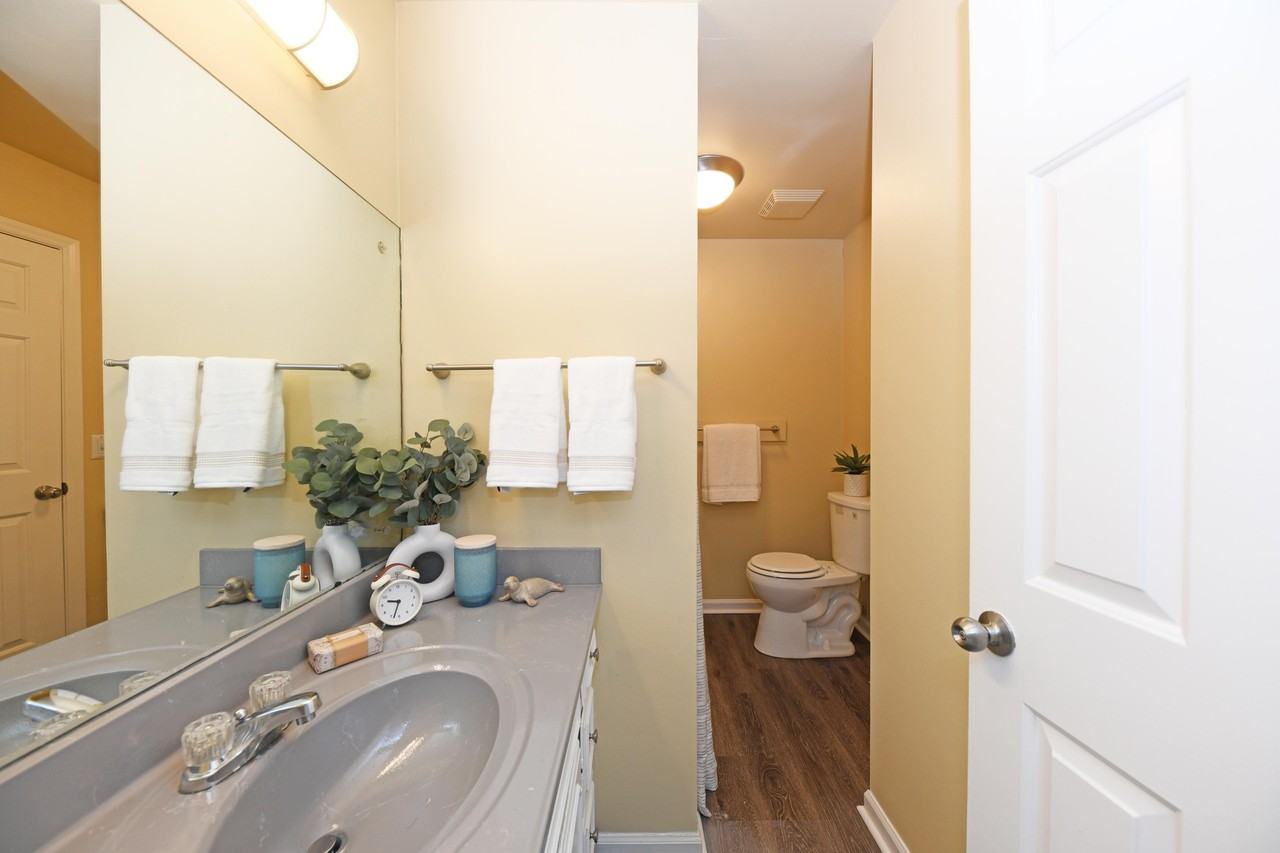 Hunters Court - Photo 5 of 19