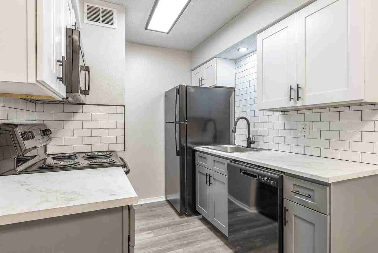 Union Point - Photo 3 of 34