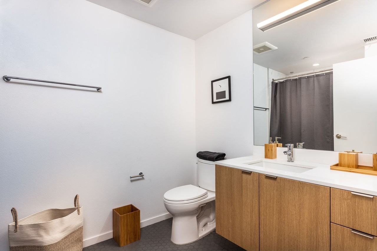 Line Lofts - Photo 4 of 50