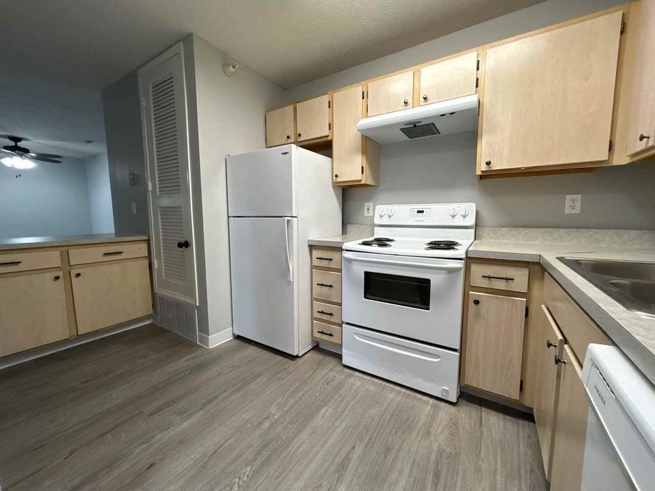 1216 S 2 (Nebraska City) - Photo 2 of 11