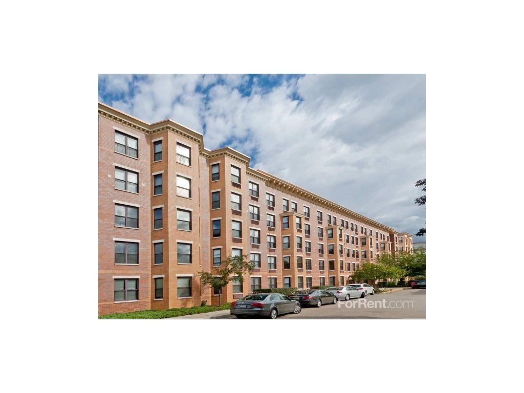 Riverwatch Commons - Photo 3 of 17