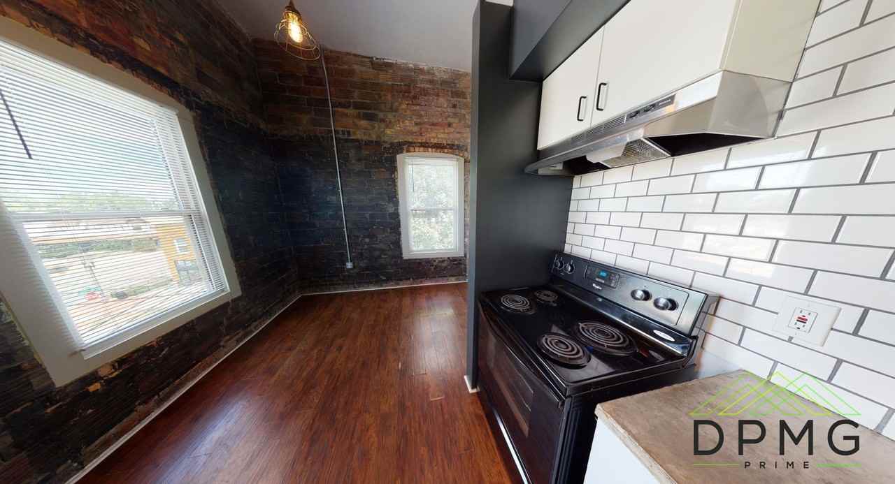 108 108 S Hosmer - 42 #42 - Photo 5 of 13