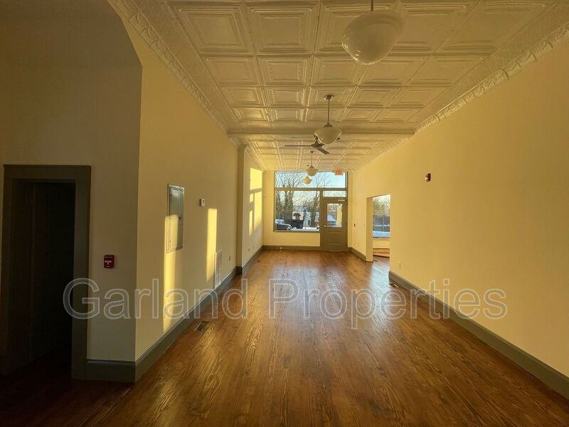 829 Salem Ave Sw - Photo 3 of 5