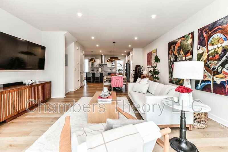 3805 Rainier Dr - Photo 3 of 45