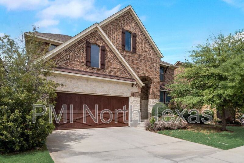 415 San Marcos Dr - Photo 4 of 26