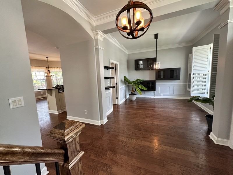 6832 Charter Hills Rd - Photo 3 of 48