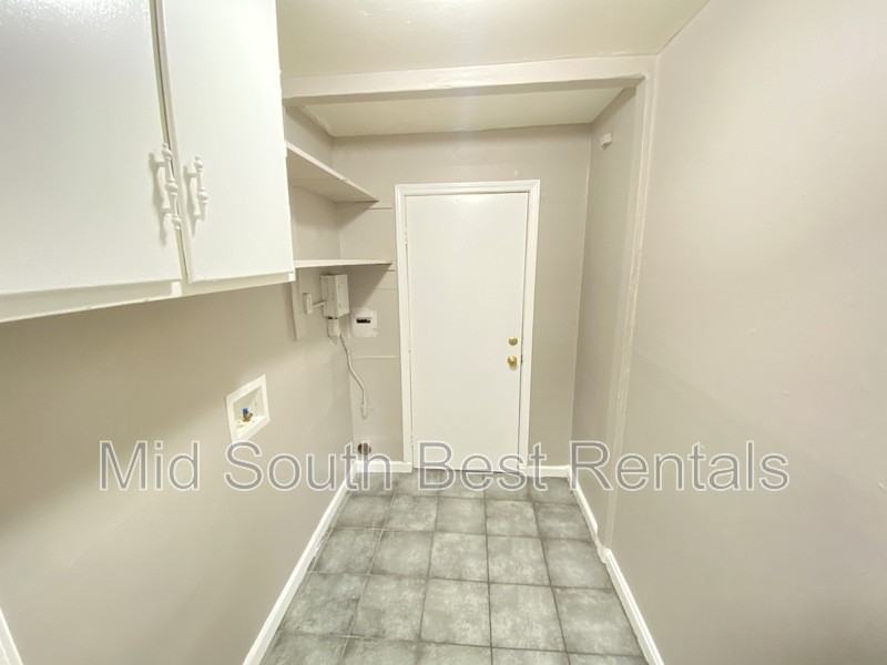 3549 Sharpe Ave - Photo 5 of 8