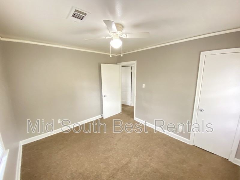 3549 Sharpe Ave - Photo 6 of 8