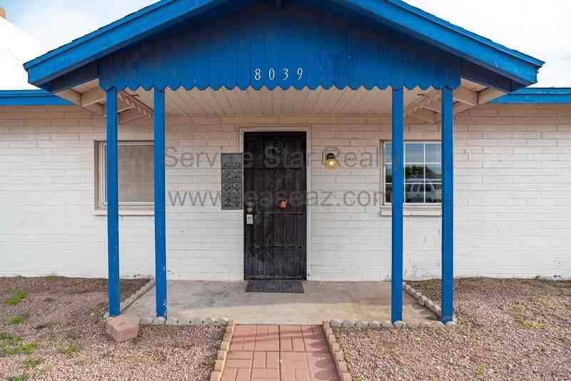 8039 E 5th Ave - Photo 4 of 29