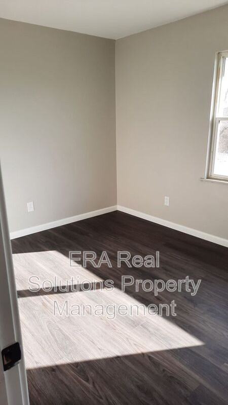 2011 Heritage Dr #11 - Photo 6 of 10