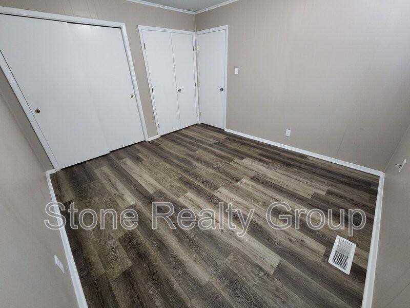 676 Delaware Ave #28 - Photo 7 of 10