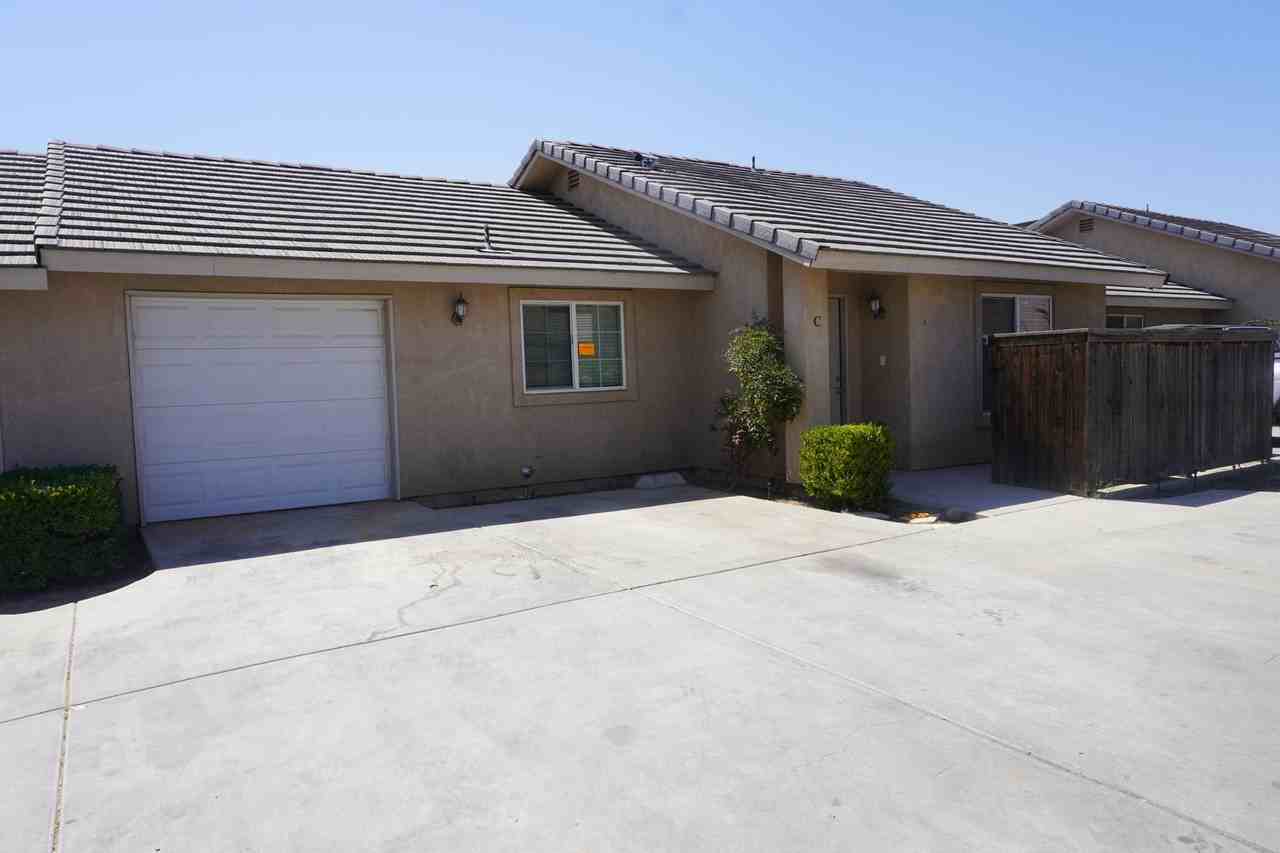 3527 Pine Meadow Dr Apartments in Meadow View, Oildale, CA 93308 Zumper