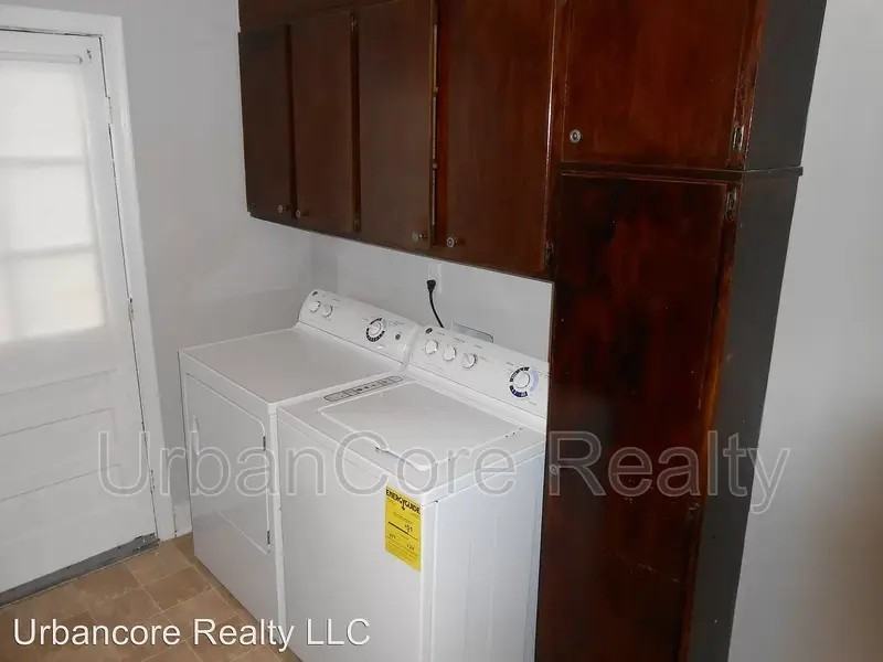 1714 National St - Photo 6 of 8