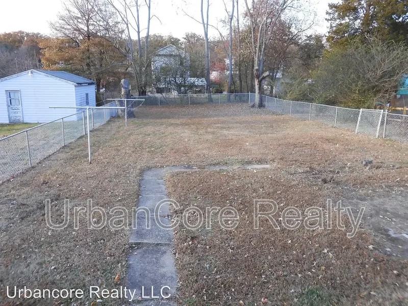 1714 National St - Photo 7 of 8