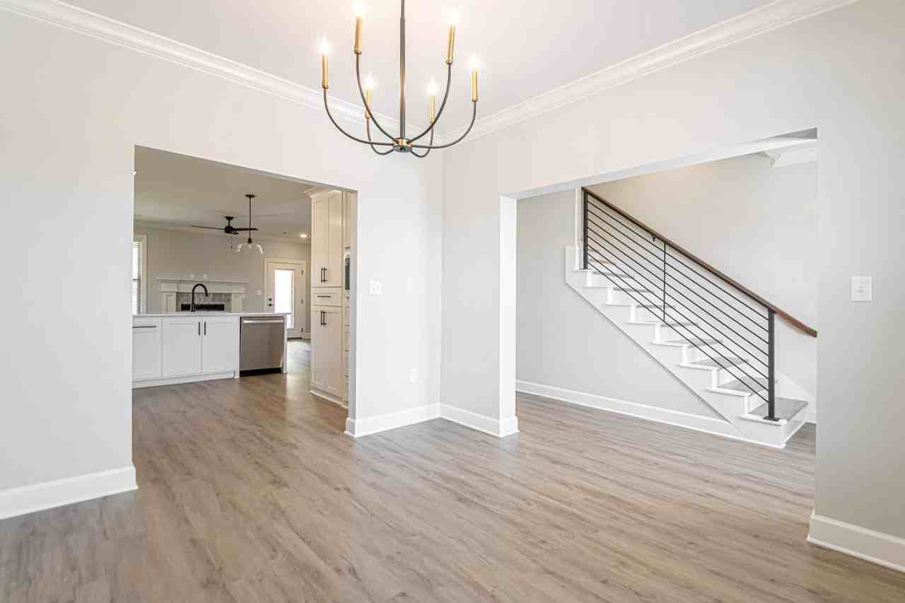 310 Kanis Ridge Dr - Photo 2 of 21