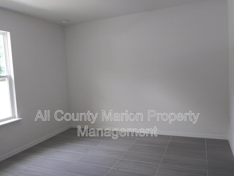 5933 Nw 59th Ct - Photo 4 of 8