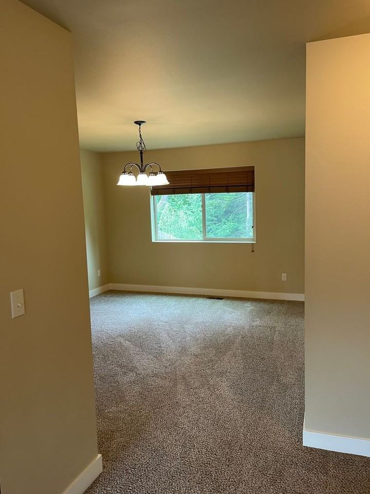 187 Ne Ragweed Way - Photo 7 of 50