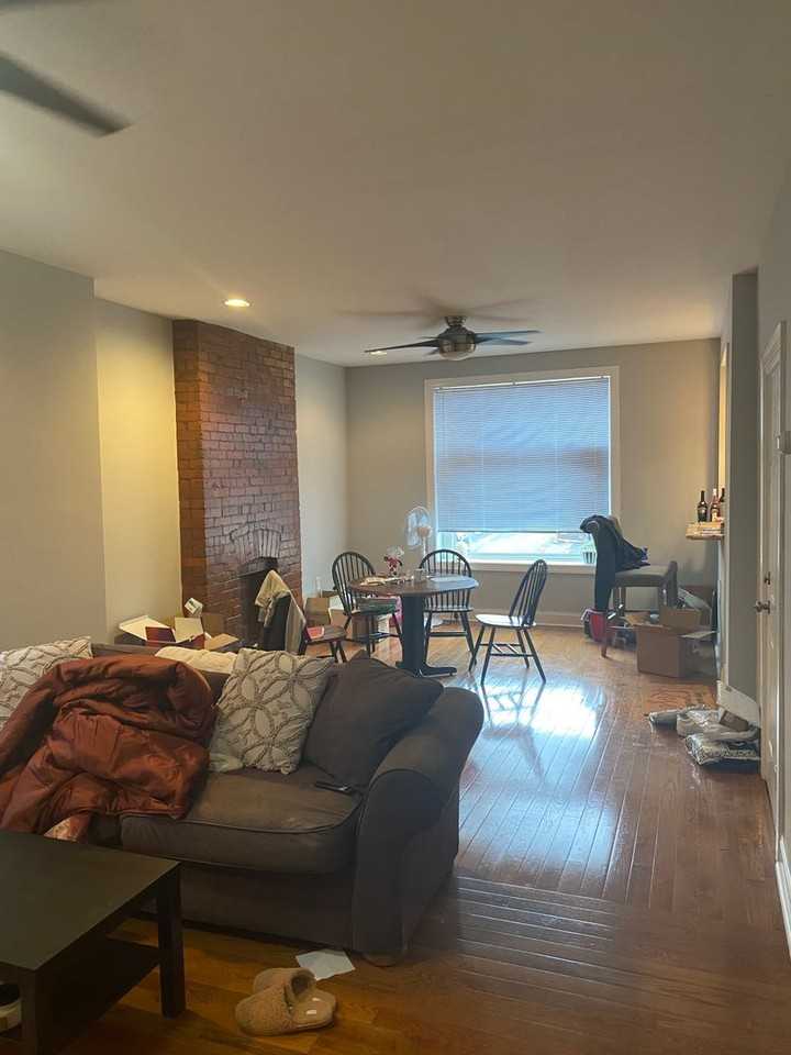 728 N Sheridan Avenue - Photo 3 of 9
