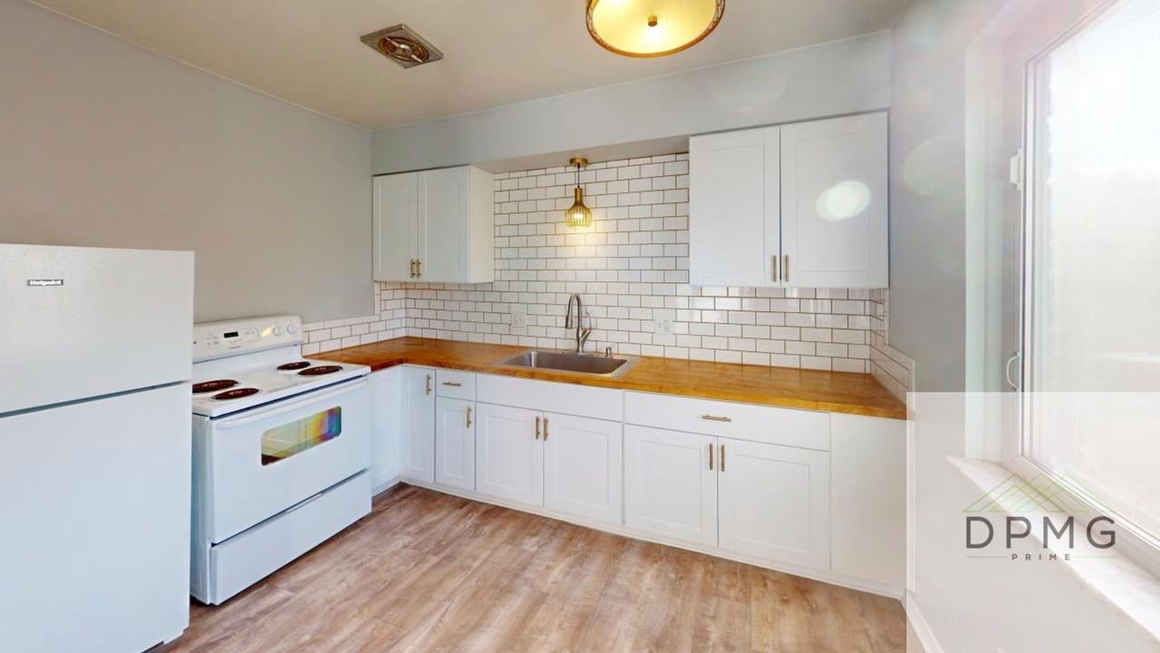 3006 Harwick - Photo 2 of 14