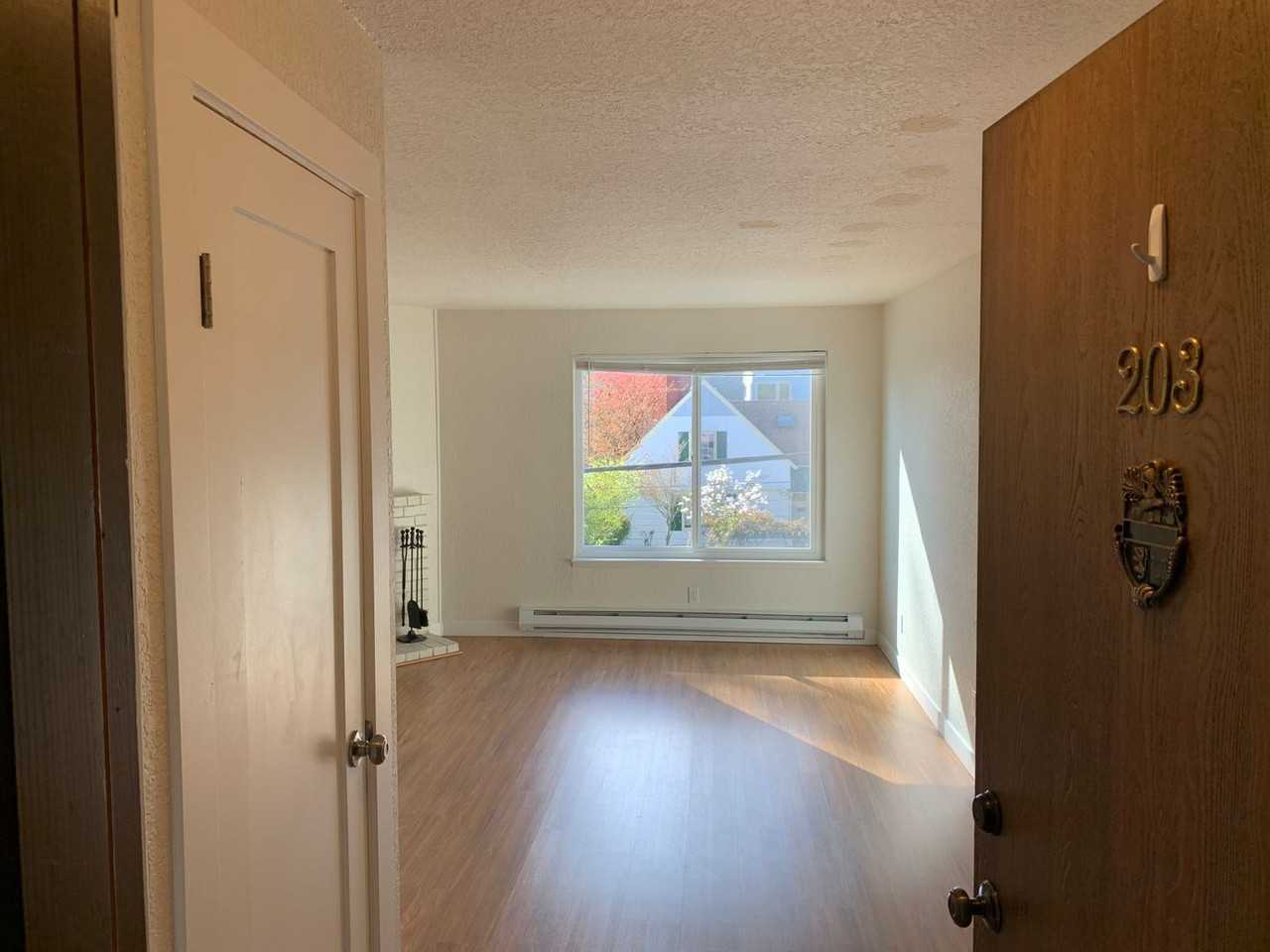 Fremont Apartments - Photo 2 of 8