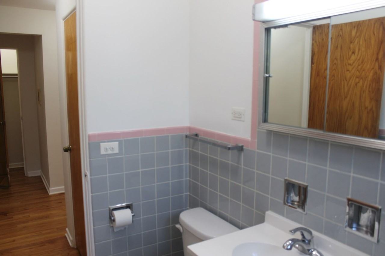 290 - *1507-25 Howard Street Bldg* - Photo 7 of 9