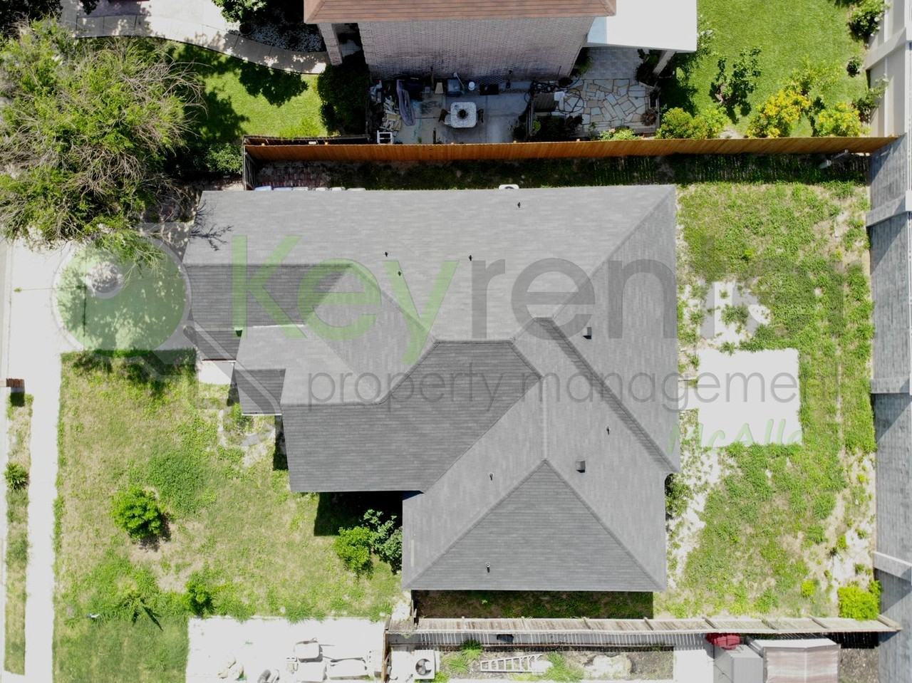 4612 W Maple Ave - Photo 2 of 34