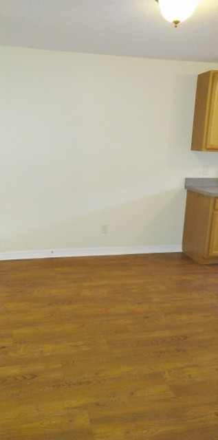 9259 N Travis Dr - Photo 4 of 7