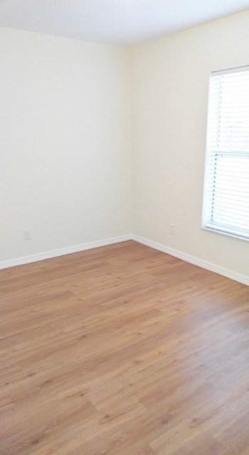 9259 N Travis Dr - Photo 6 of 7