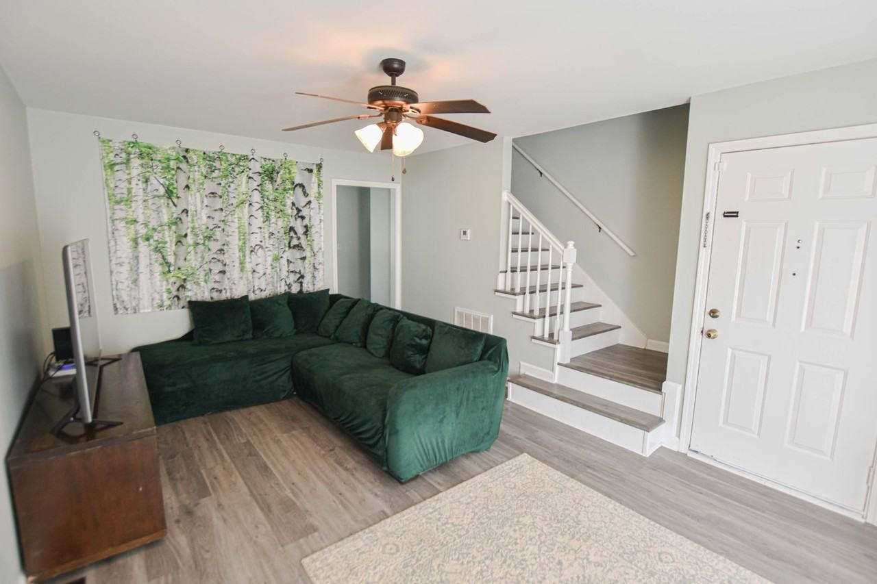 2870 Chinquapin Ln - Photo 3 of 16