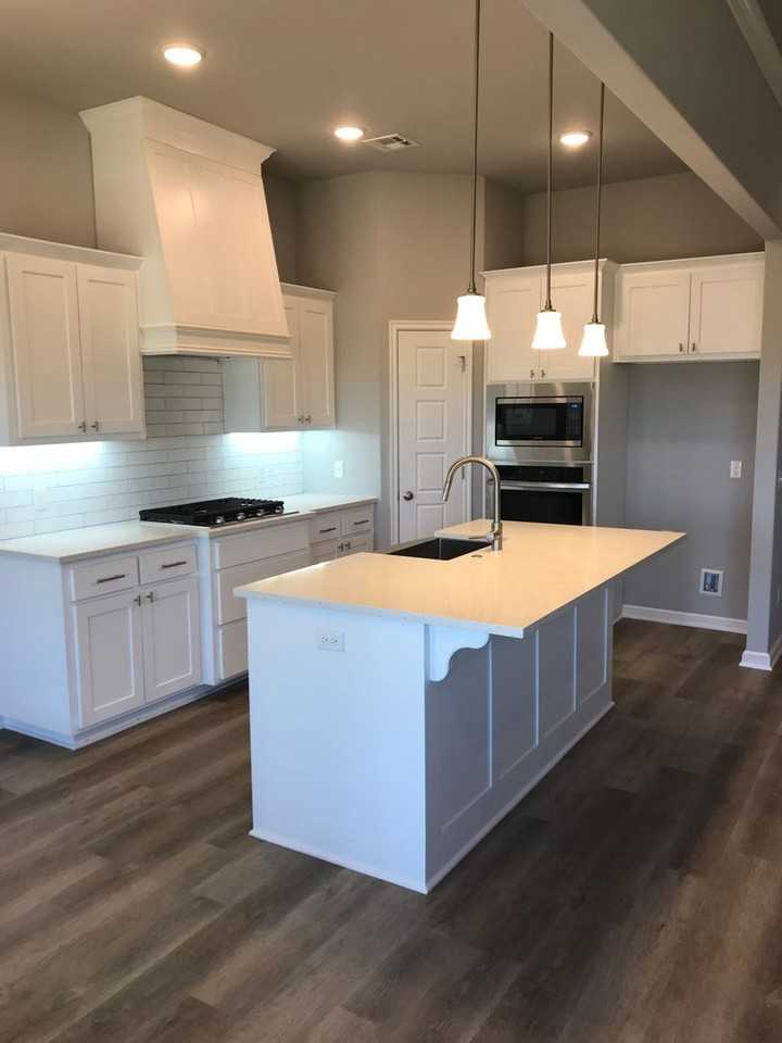 6533 Nw 163rd Ter - Photo 6 of 7