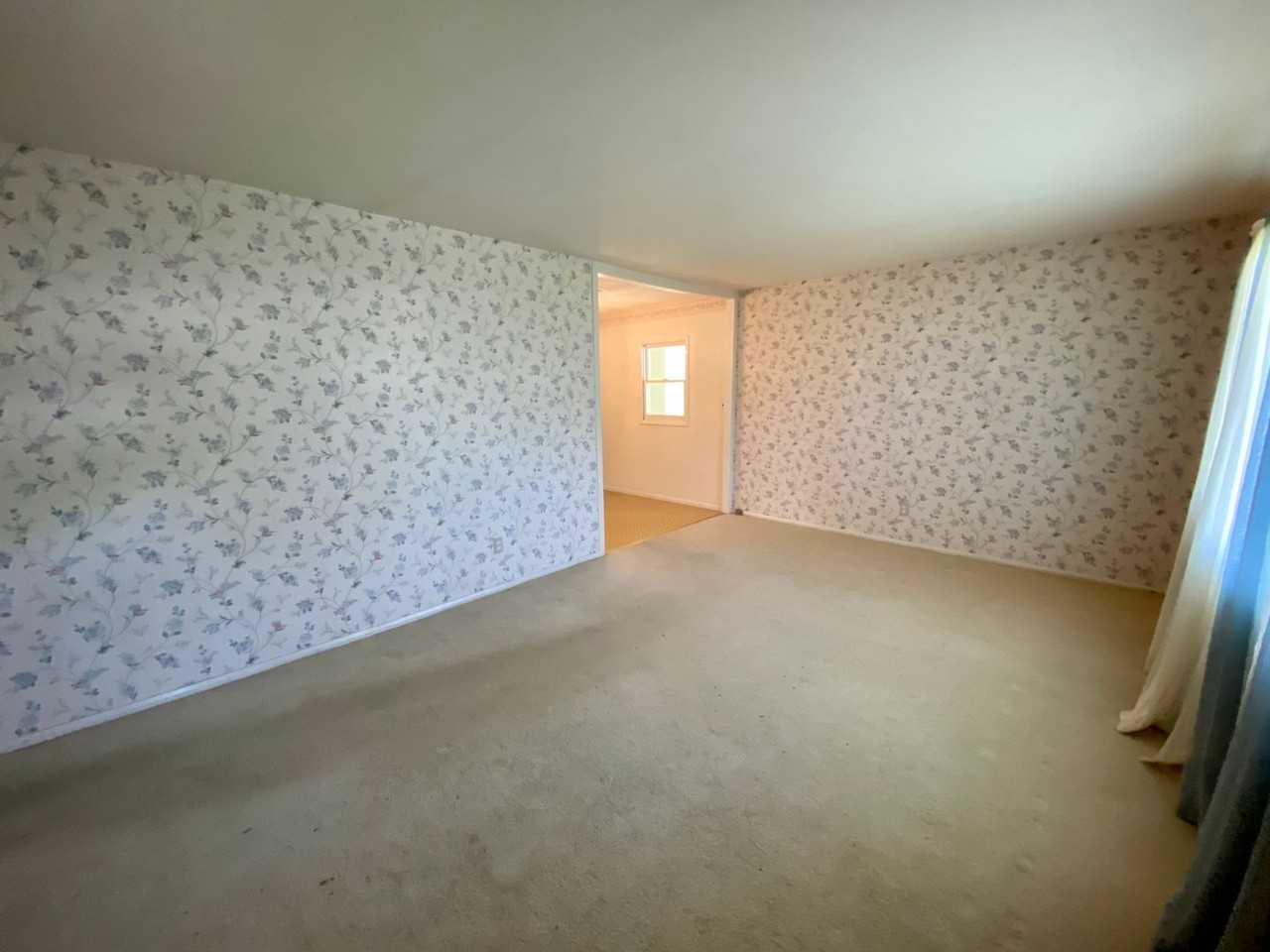 809 Southmoor Pl - Photo 3 of 10
