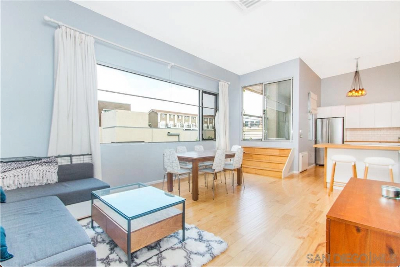 1601 Kettner Blvd #25