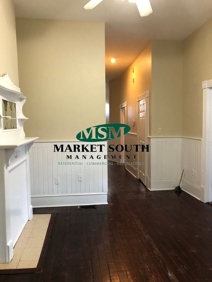 2002 Habersham St - Photo 4 of 10