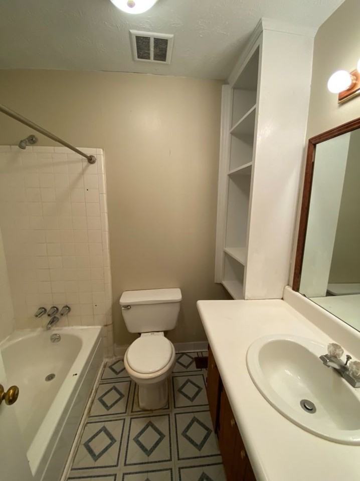 1329 Montevallo Rd - Photo 5 of 10