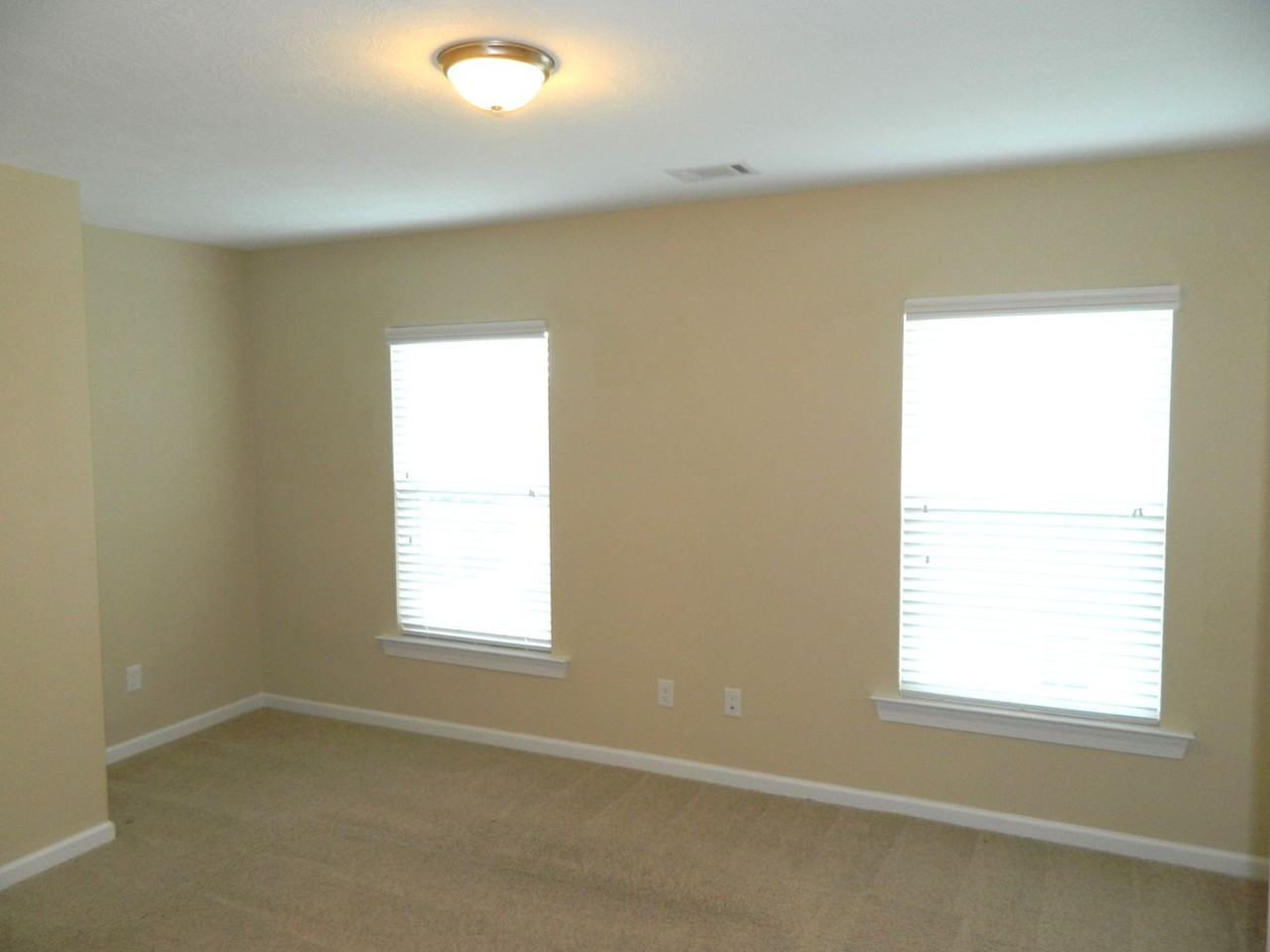 835 Williford Run Dr - Photo 2 of 38