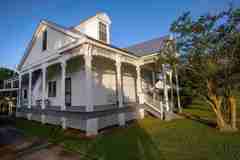 1228 Mississippi St - Photo 1 of 1