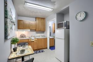 featured image of 875 New Castle Rd