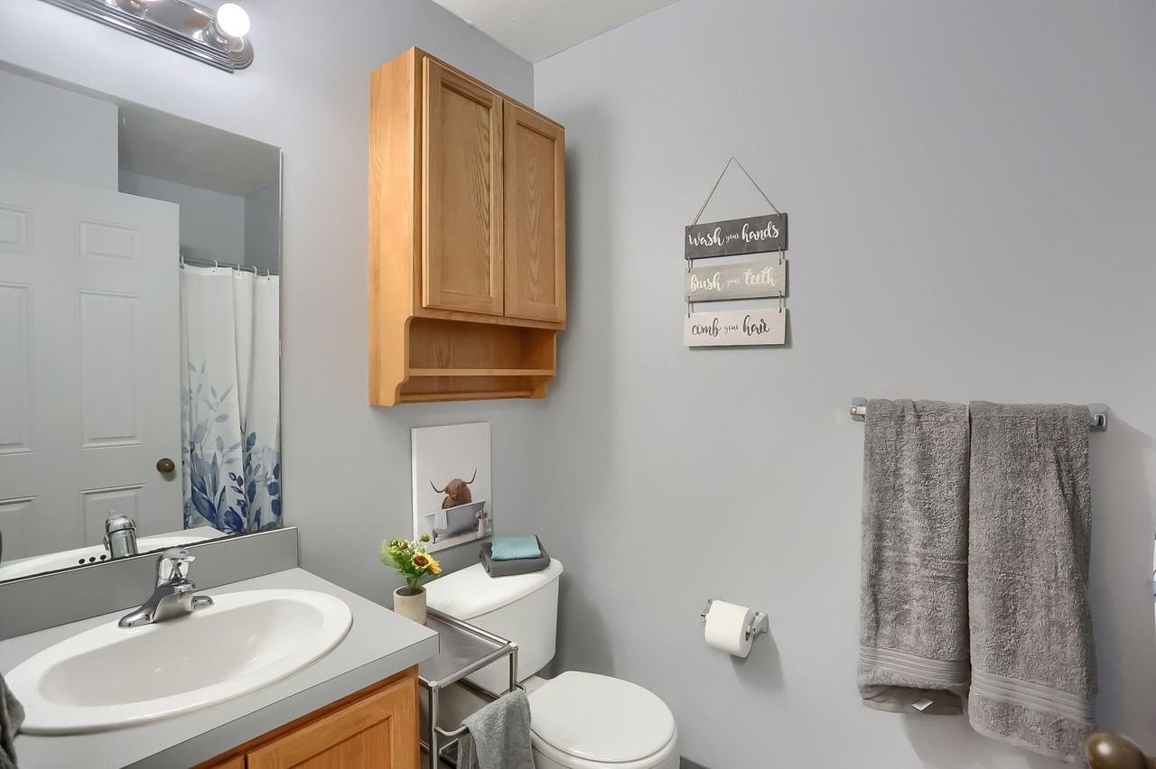 875 New Castle Rd - Photo 7 of 10