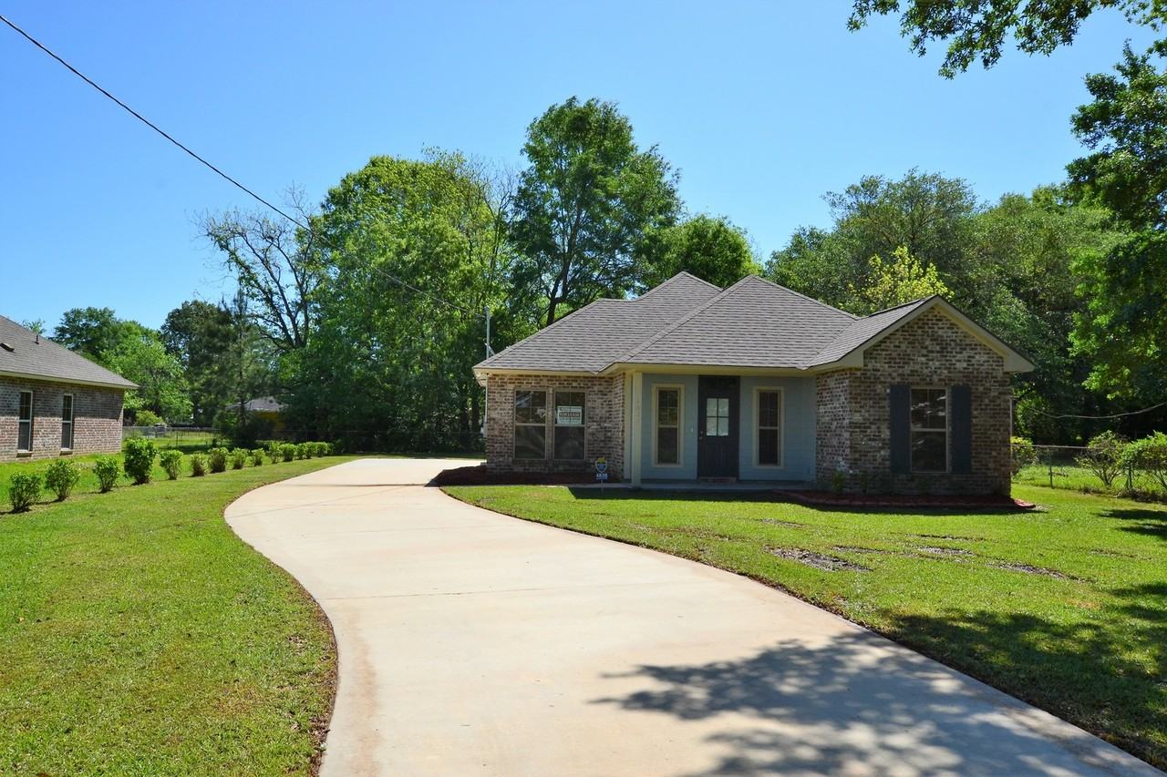 4836 Rollins Rd - Photo 2 of 29