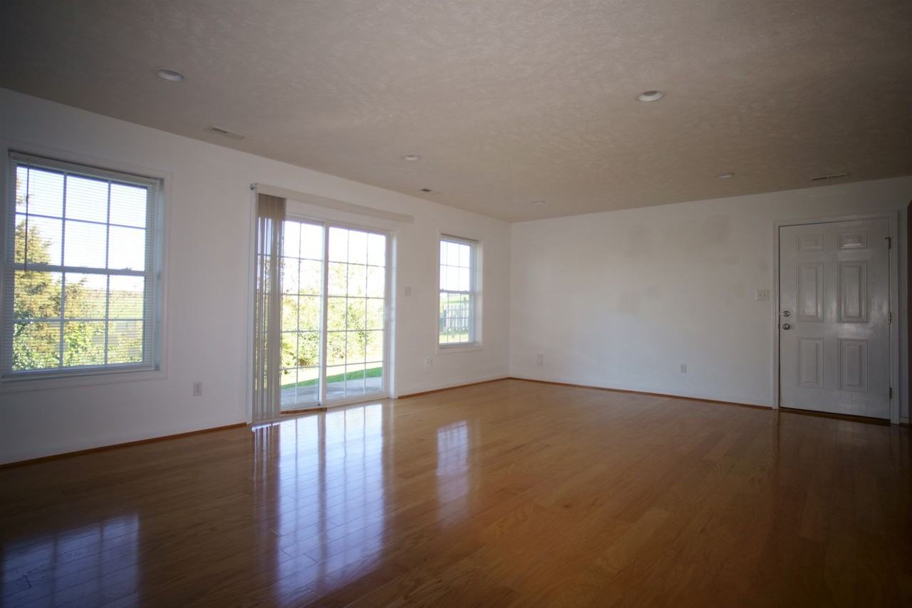 175 Kays Dr - Photo 4 of 18