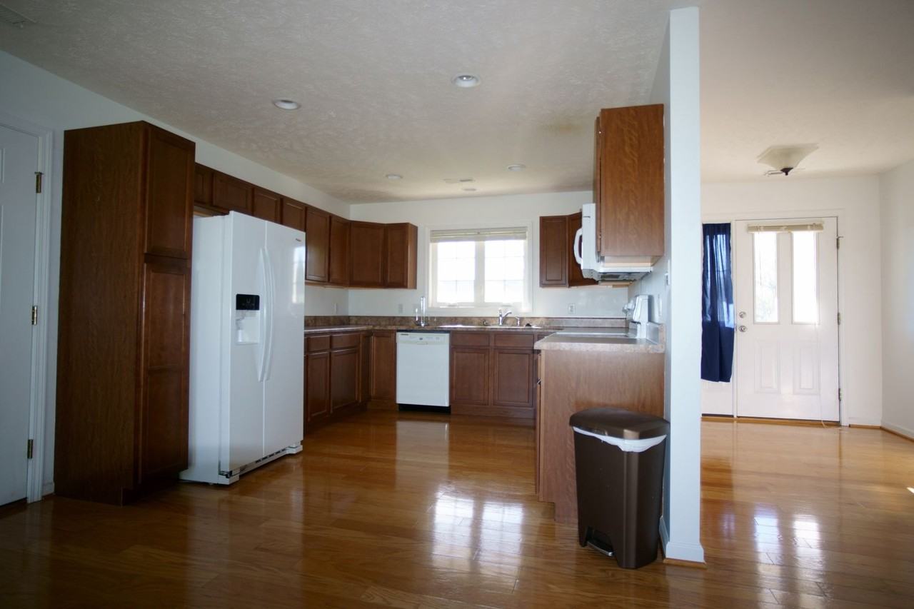 175 Kays Dr - Photo 7 of 18