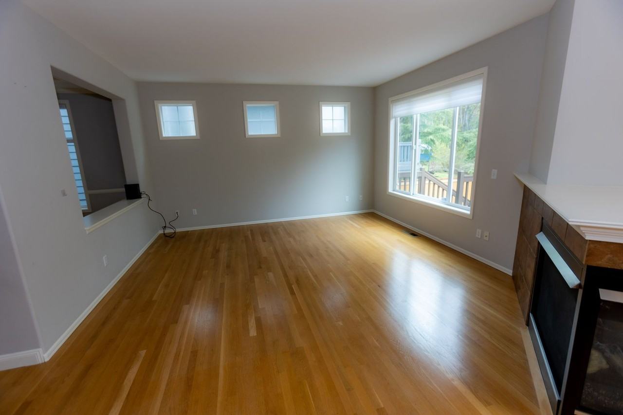 990 Big Tree Dr Nw - Photo 3 of 19