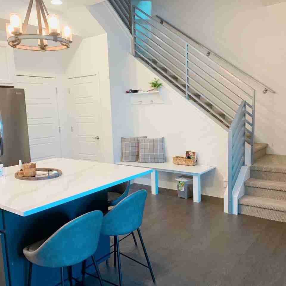 622 Discovery Pkwy - Photo 4 of 21