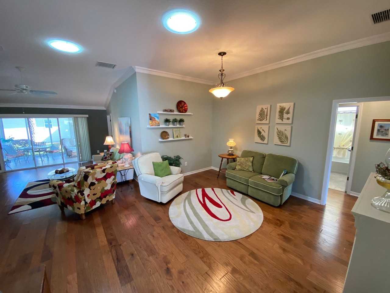 1135 Barker Way - Photo 5 of 43