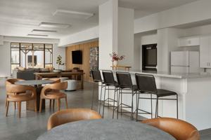 featured image of 2575 Railroad Ave