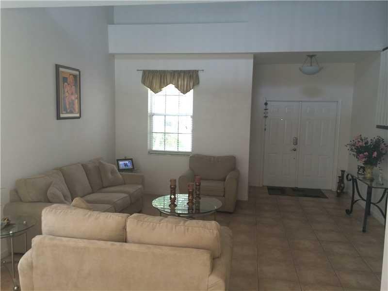 3812 Northwest 42nd Way - Photo 3 of 12