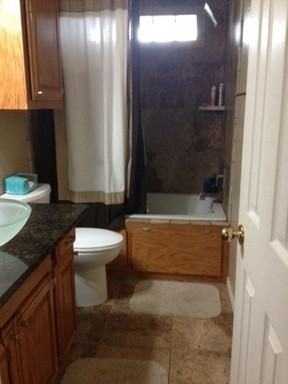301 N Sycamore St - Photo 3 of 3