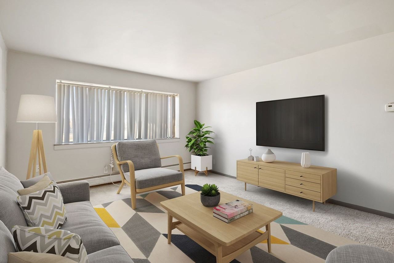 District on Riverside - Photo 2 of 50